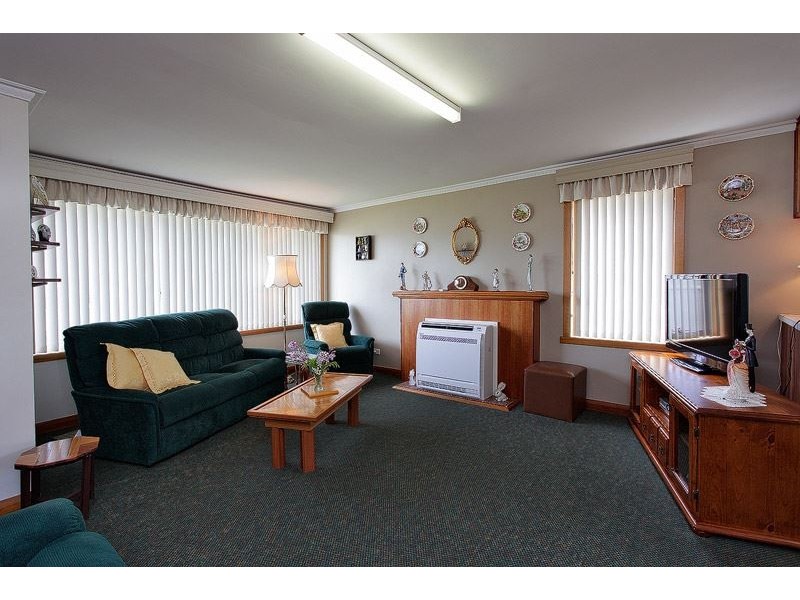 10 Raymond Avenue, Devonport TAS 7310