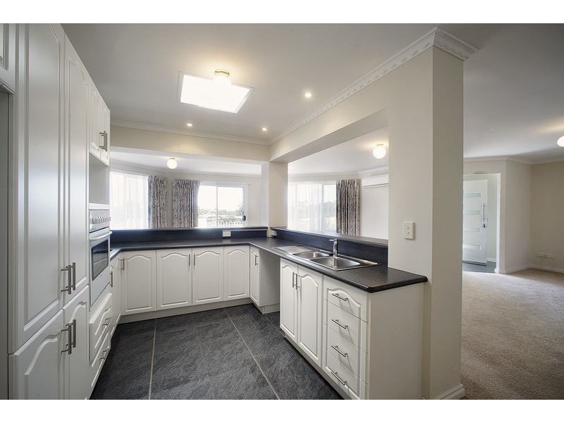 13 Pengali Place, Devonport TAS 7310