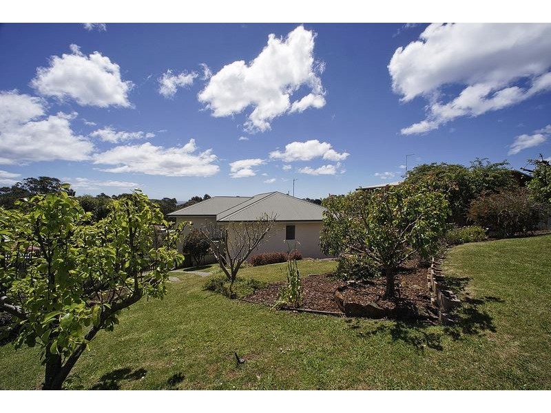 13 Pengali Place, Devonport TAS 7310