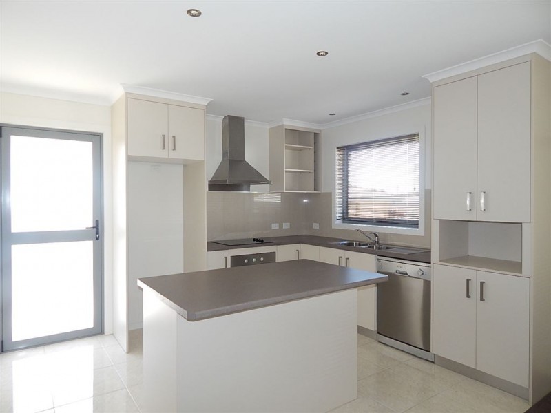 2/1 Cherry Grove, Latrobe TAS 7307