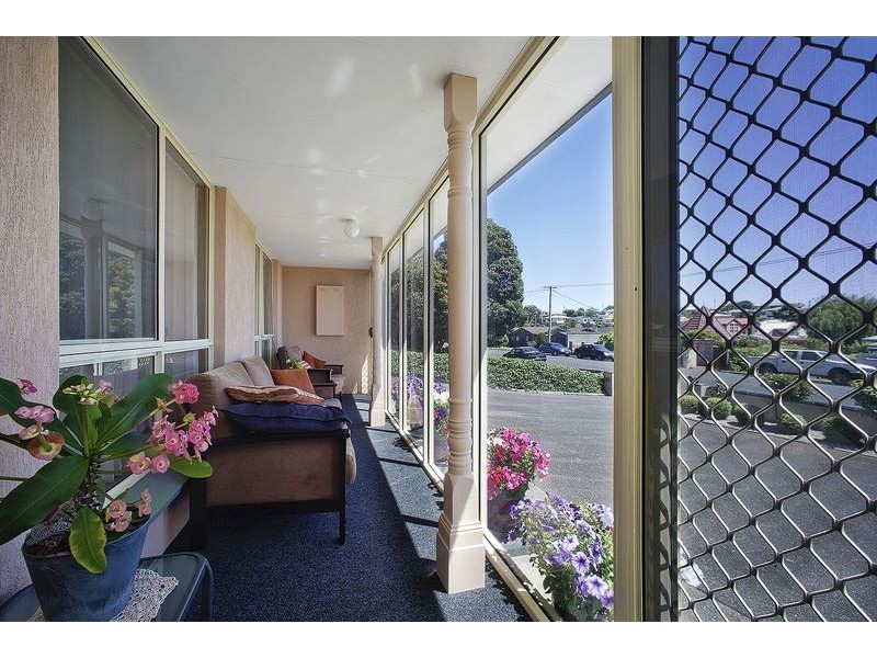 1/185 Steele Street, Devonport TAS 7310