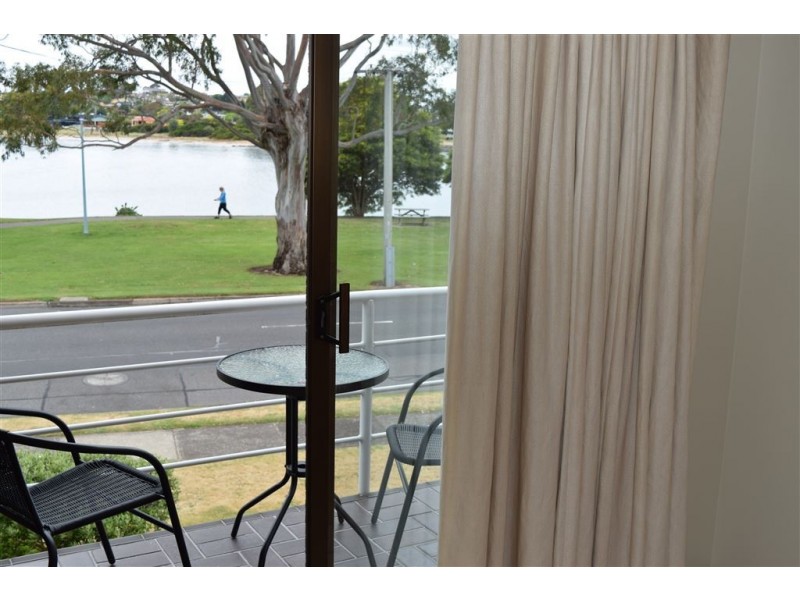 3/17 Victoria Parade, Devonport TAS 7310