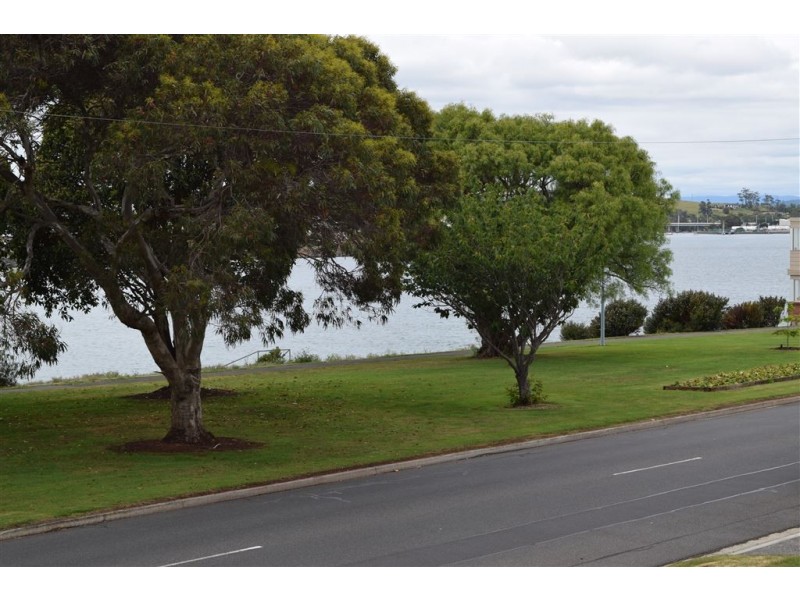 3/17 Victoria Parade, Devonport TAS 7310