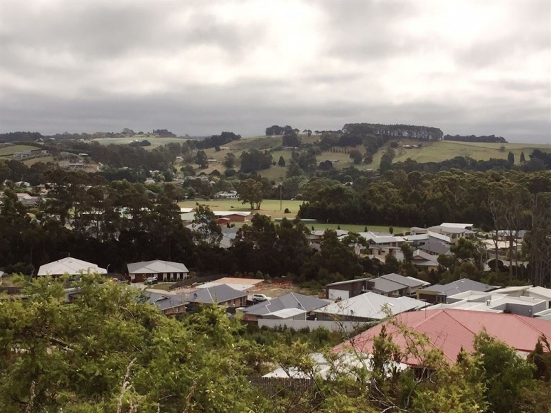 14 (Lot 5) Tomarah Crescent, Devonport TAS 7310