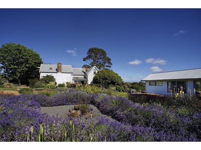 8108 Bass Highway, Sassafras TAS 7307