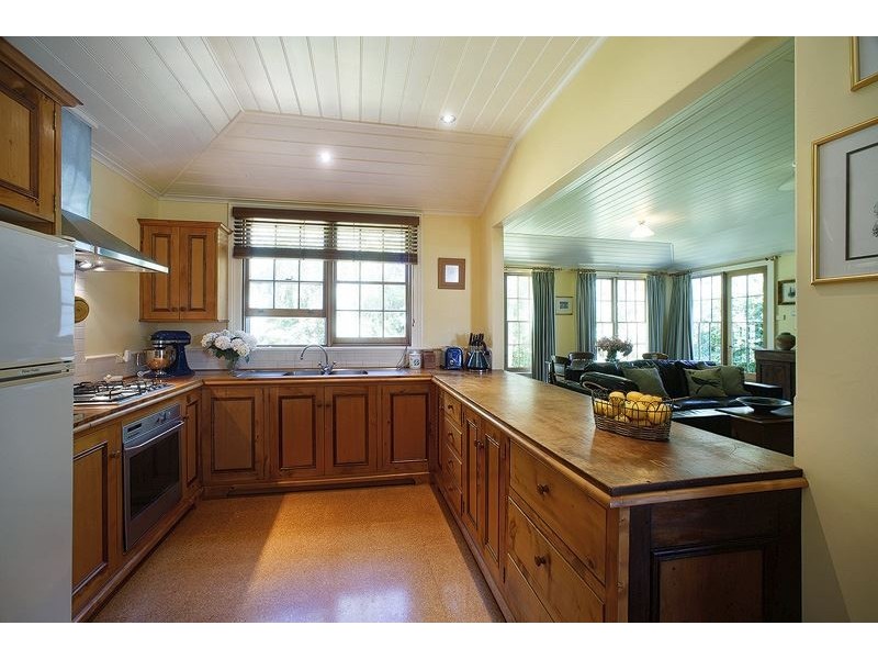 8108 Bass Highway, Sassafras TAS 7307