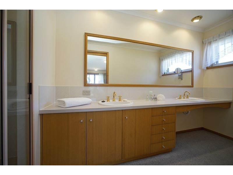 10 Pandanus Place, Devonport TAS 7310