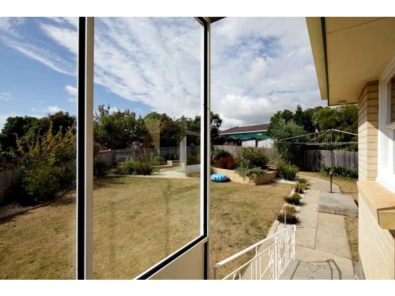 2 Ash Court, Devonport TAS 7310