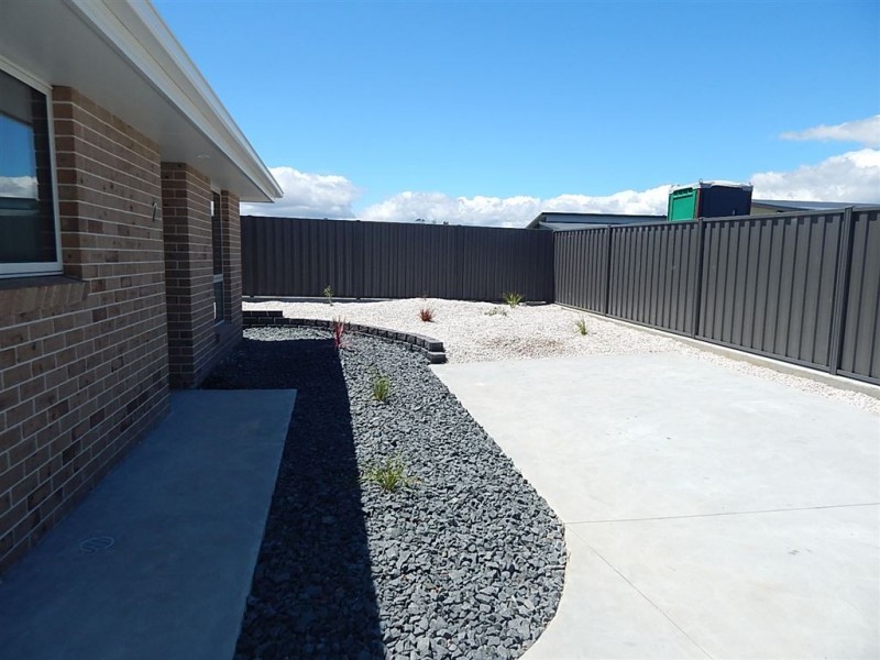 2/45 Stanley Street, Latrobe TAS 7307