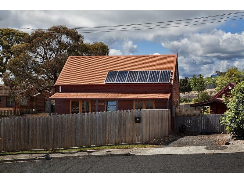53 Morris Avenue, Devonport TAS 7310