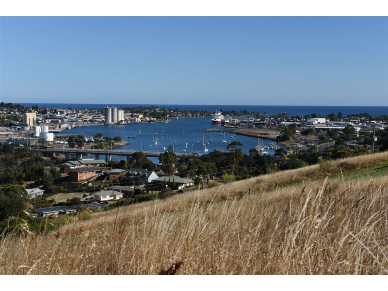 40 Skyline Drive, East Devonport TAS 7310