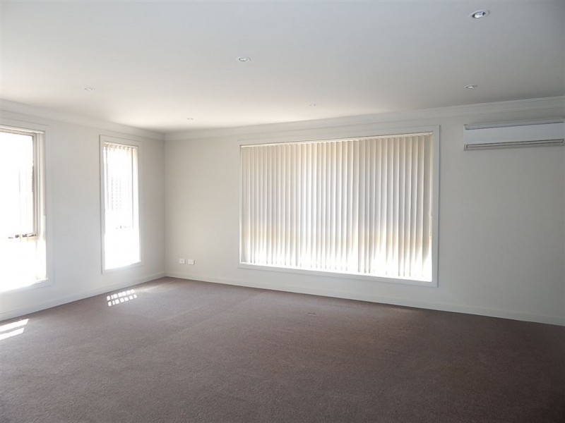 2/6 Rowena Court, Devonport TAS 7310