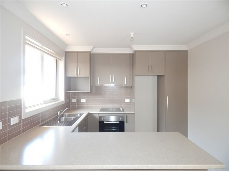 2/6 Rowena Court, Devonport TAS 7310