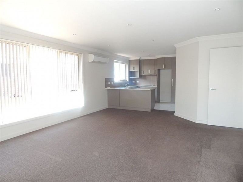 2/6 Rowena Court, Devonport TAS 7310