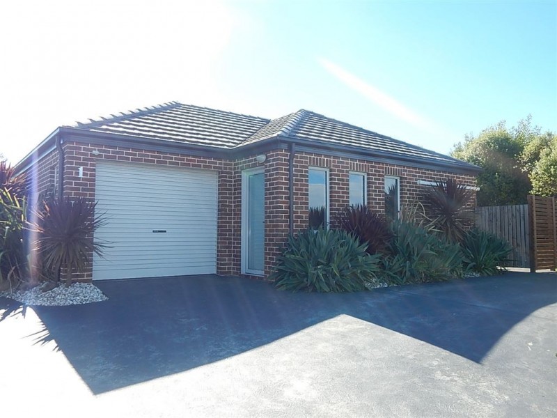 1/5 St Annes Place, Devonport TAS 7310