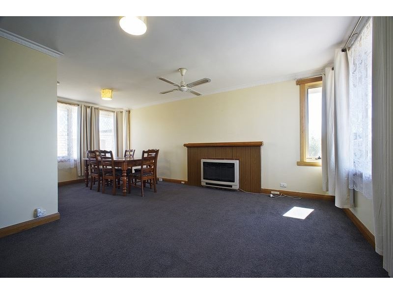 9 Raymond Avenue, Devonport TAS 7310