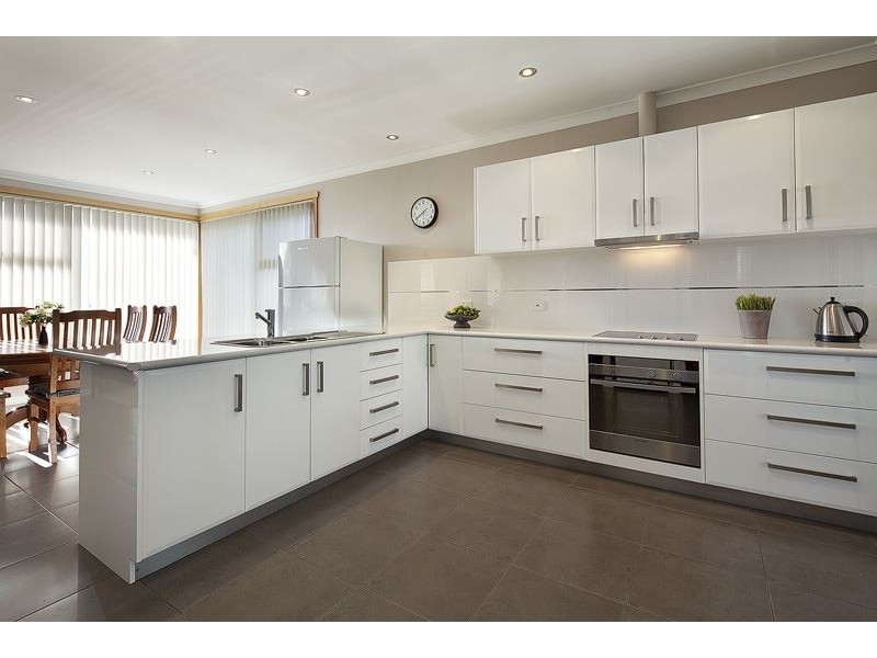 61 Lyons Avenue, Miandetta TAS 7310