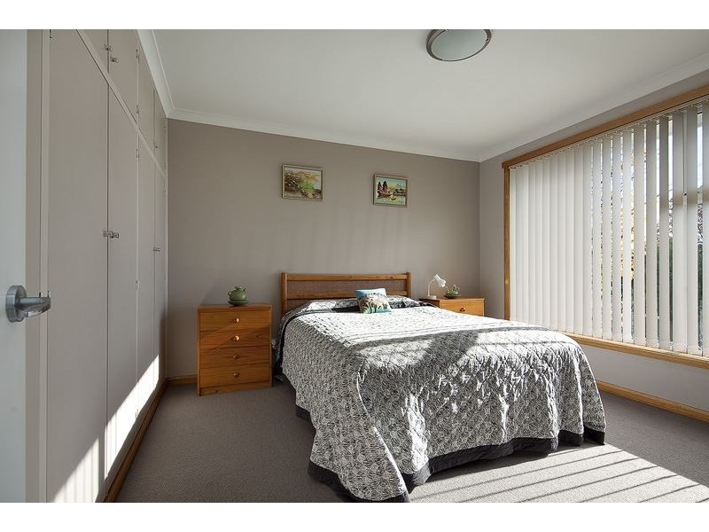 61 Lyons Avenue, Miandetta TAS 7310