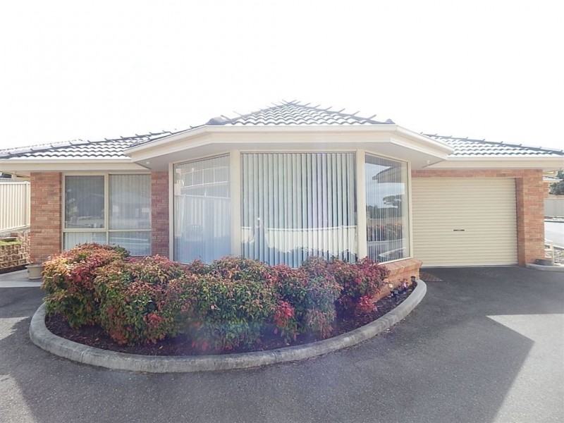 1/13 Langslow Drive, Devonport TAS 7310