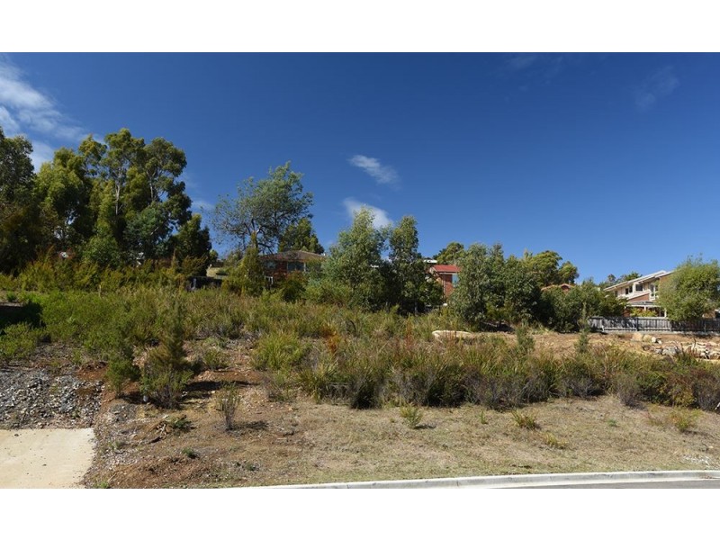 7 Valkyrie Close, Devonport TAS 7310