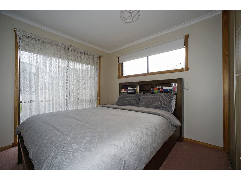 16 Wiena Crescent, Miandetta TAS 7310