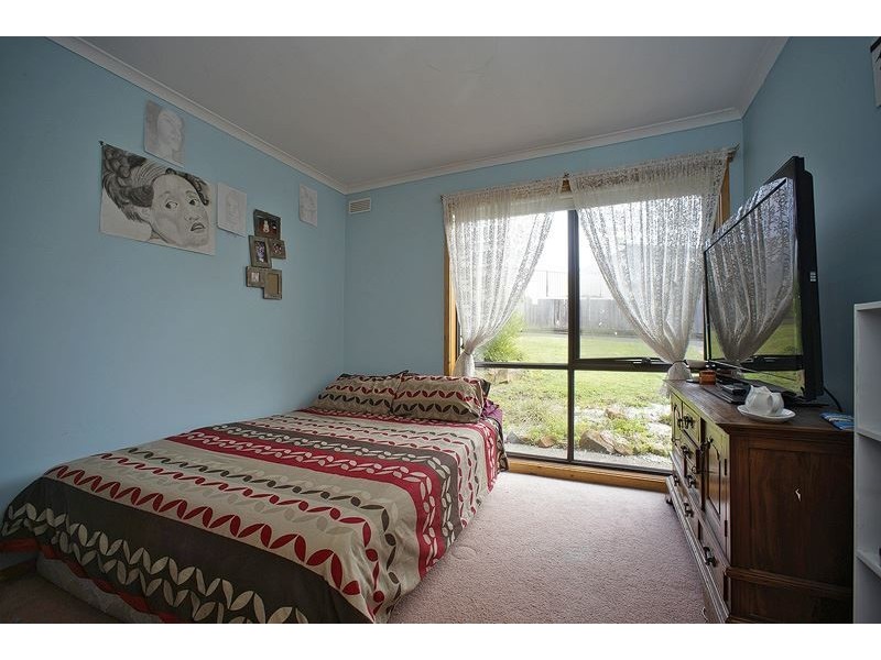 16 Wiena Crescent, Miandetta TAS 7310