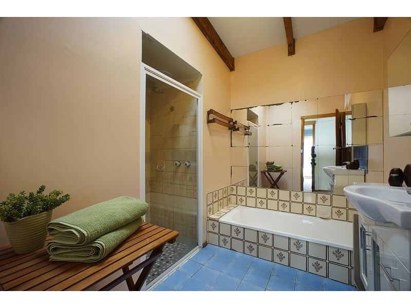 16 Wiena Crescent, Miandetta TAS 7310