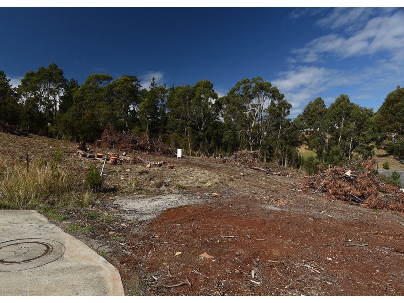 6 (Lot 13) Tomarah Crescent, Devonport TAS 7310