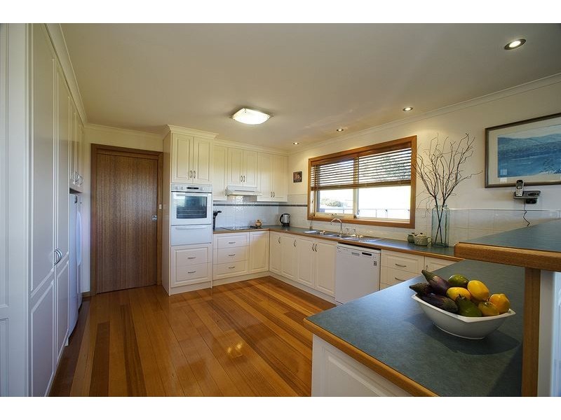 10 Davis Street, Leith TAS 7315