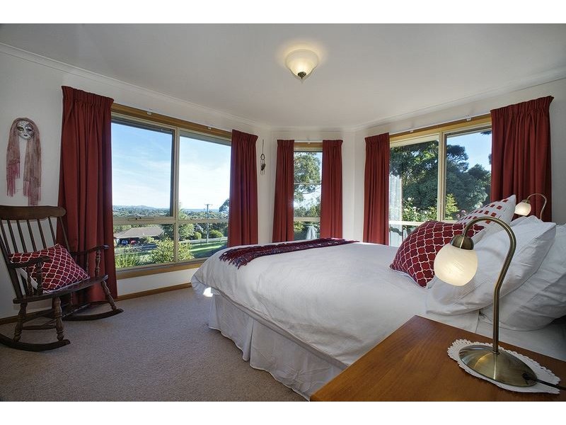 10 Davis Street, Leith TAS 7315