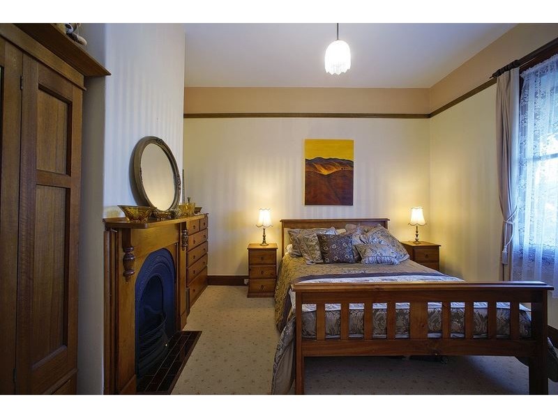94 Wenvoe Street, Devonport TAS 7310
