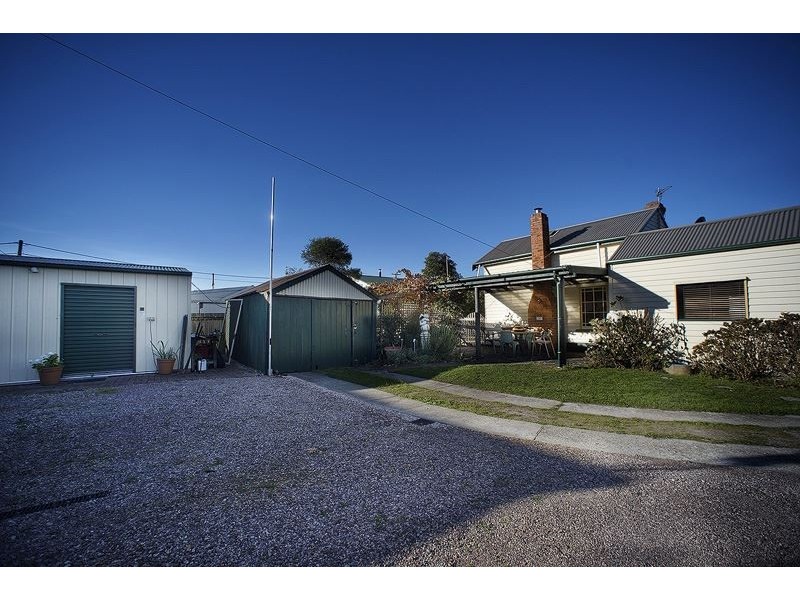 94 Wenvoe Street, Devonport TAS 7310