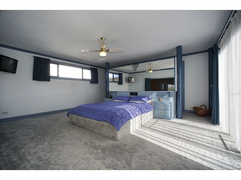 21 Bluewater Crescent, Shearwater TAS 7307