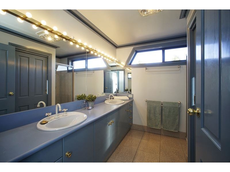 21 Bluewater Crescent, Shearwater TAS 7307