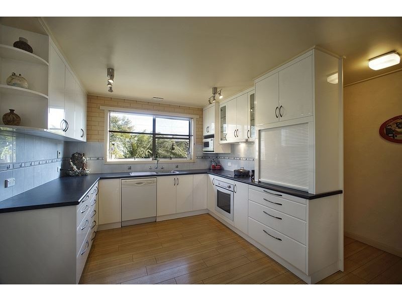 8 Wiena Crescent, Miandetta TAS 7310