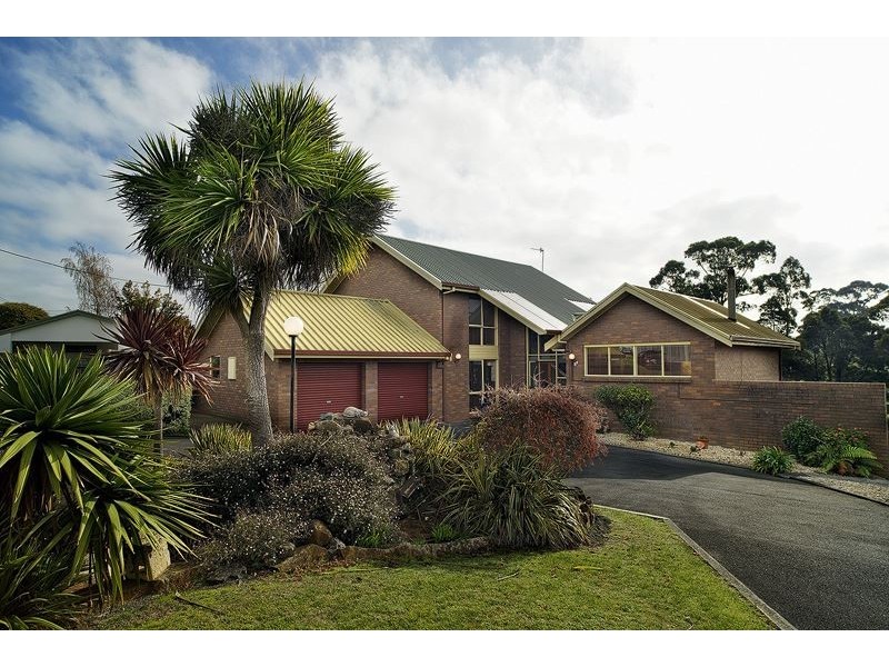 8 Wiena Crescent, Miandetta TAS 7310