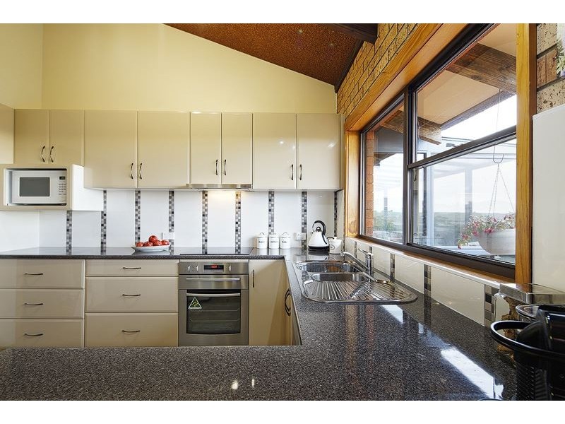 202 Parker Street, Devonport TAS 7310