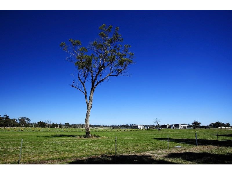 Moorings Drive, Squeaking Point TAS 7307