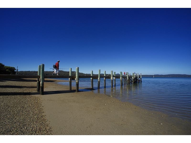 Moorings Drive, Squeaking Point TAS 7307