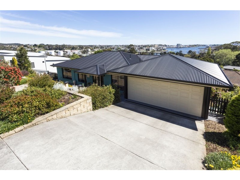 63 Bel-Air Crescent, East Devonport TAS 7310