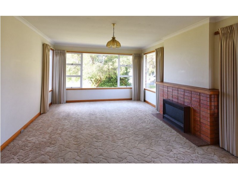 30 Victoria Parade, Devonport TAS 7310