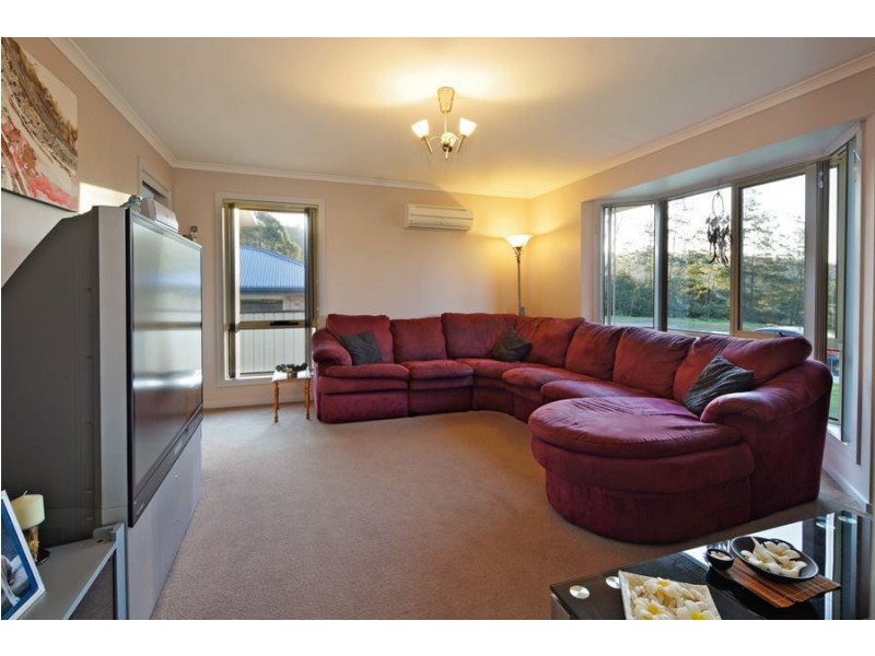 5 Clayton Drive, Spreyton TAS 7310