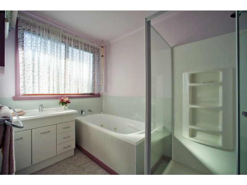 10 Lemana Street, Miandetta TAS 7310