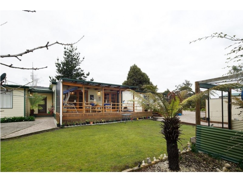 2 Winifred Avenue, Acacia Hills TAS 7306