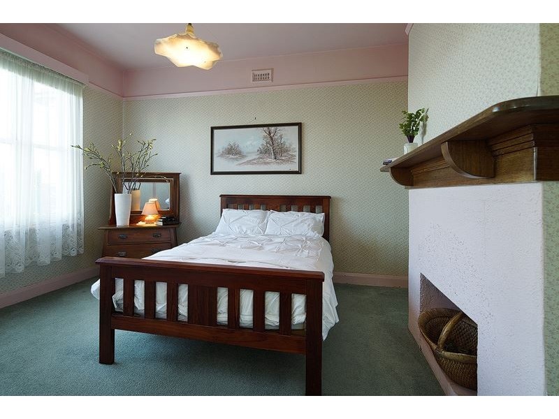 48 Wenvoe Street, Devonport TAS 7310