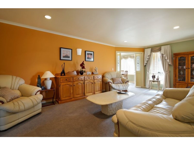 22 River Road, Ambleside TAS 7310