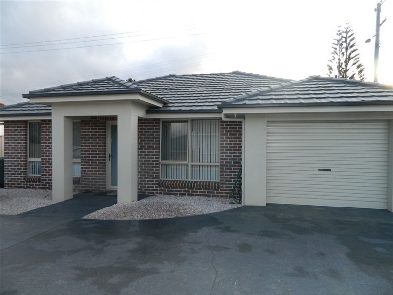 4/6 Rowena Court, Devonport TAS 7310