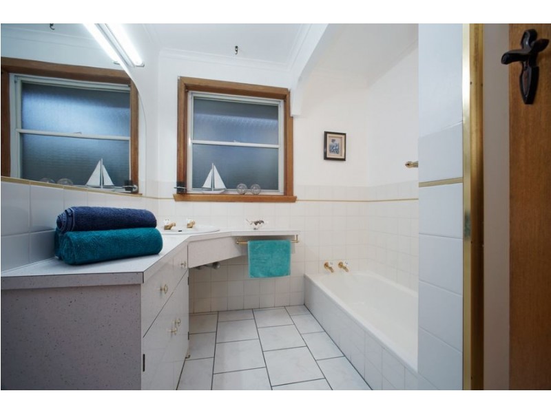 5 Cameray Street, East Devonport TAS 7310