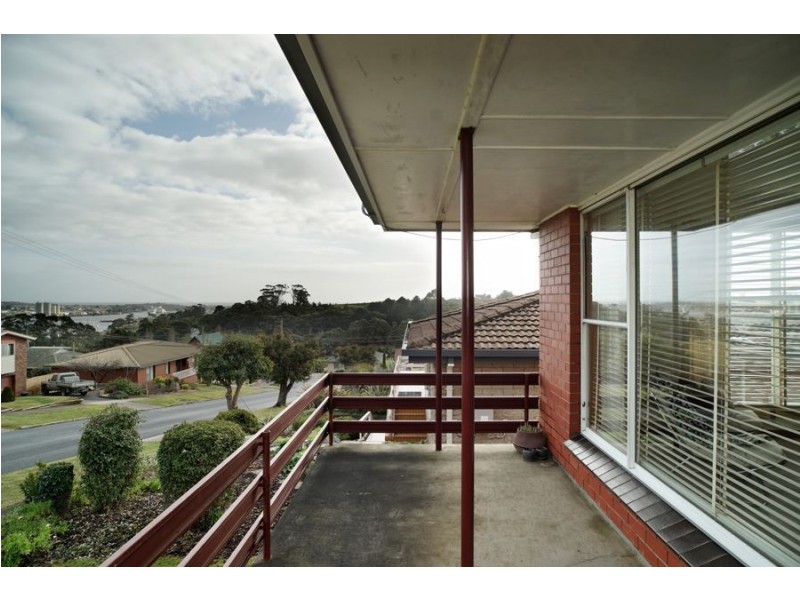 5 Cameray Street, East Devonport TAS 7310