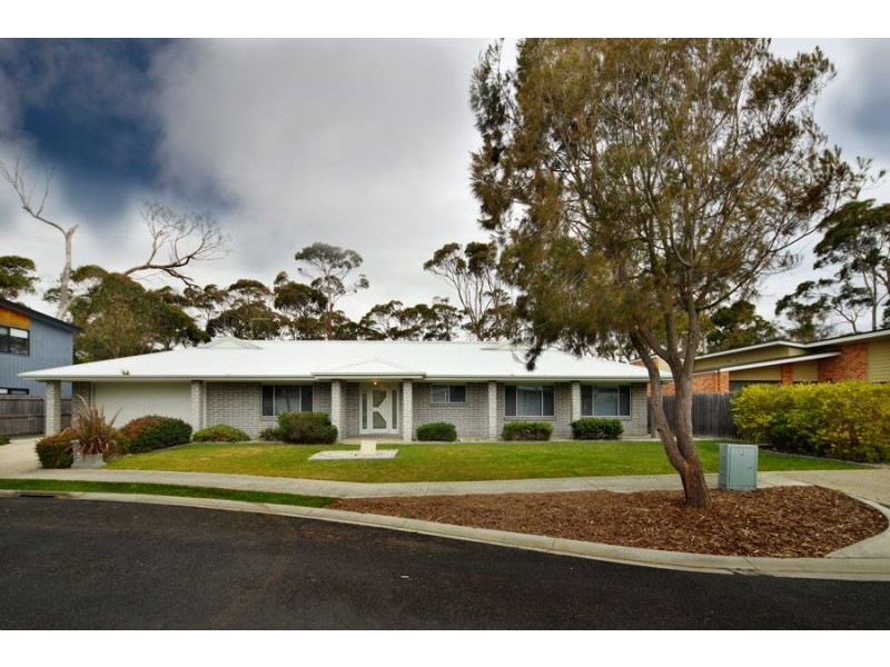 3 Whitegum Way, Turners Beach TAS 7315